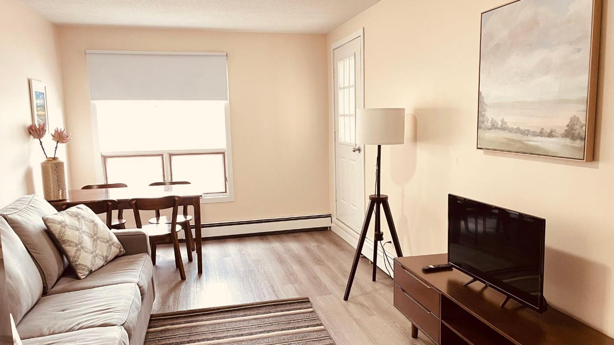 #304 Mountain View 1Br In Canmore Dt Bagian luar foto